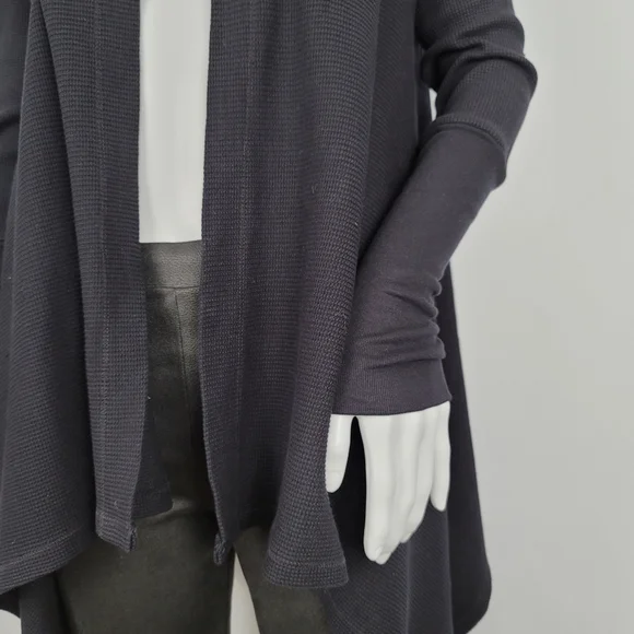 Splendid Thermal Wrap Black Cardigan - Picture 6 of 16